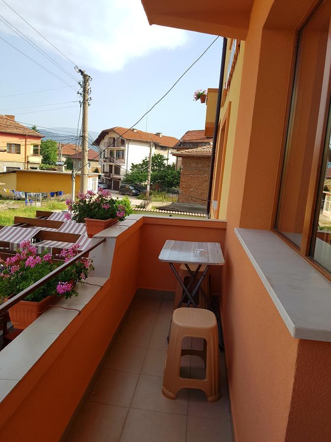 Family Hotel Dalia เวลินกราด ภายนอก รูปภาพ